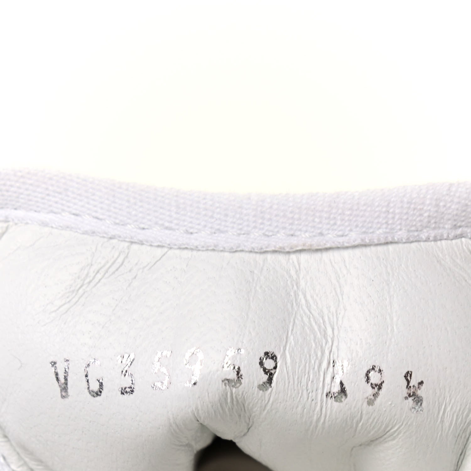 Chanel Mixed Fibers Low Top Sneakers 39.5 White 11 of 12
