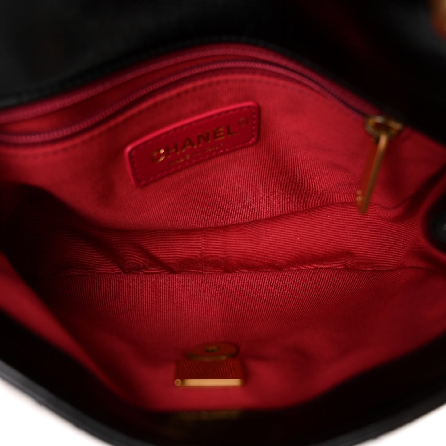 Glazed Calfskin Quilted Mini Pearl Side Flap Black