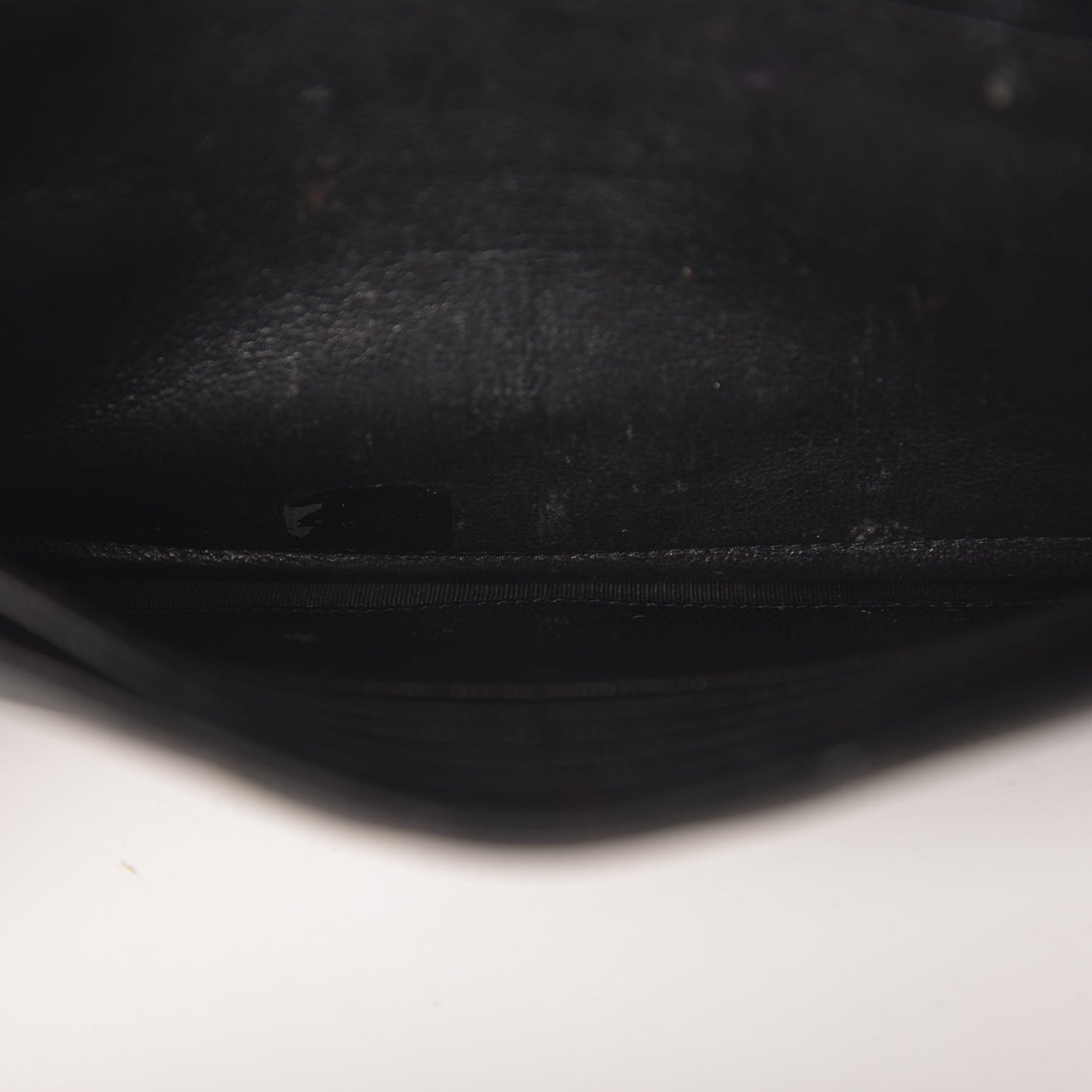 Grain De Poudre Matelasse Chevron Monogram Chain Wallet Black