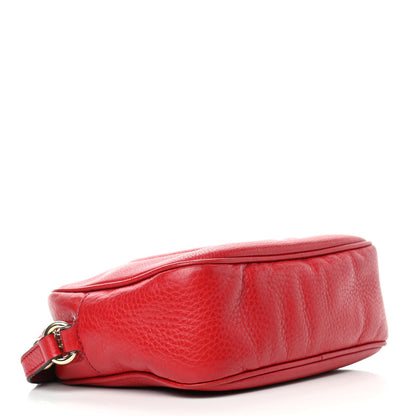 Gucci Pebbled Calfskin Small Soho Disco Bag Tabasco Red 3 of 4