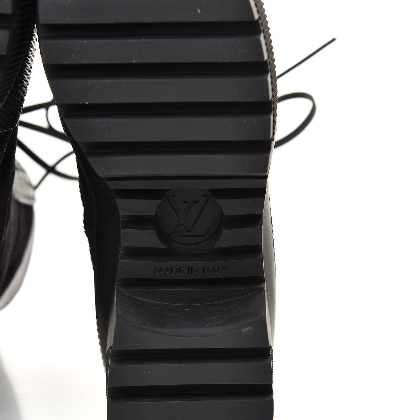 Suede Calfskin Monogram LV Black Heart Laureate Platform Desert Boots 37.5 Black