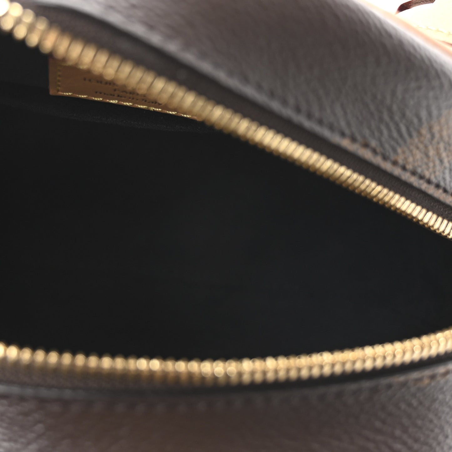 Reverse Monogram Giant Boite Chapeau Souple