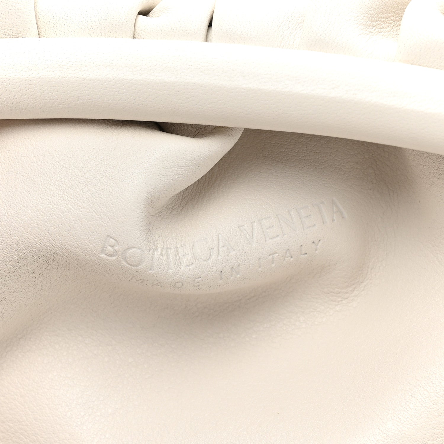 Bottega Veneta Smooth Butter Calf The Pouch Oversized Clutch Plaster 6 of 9