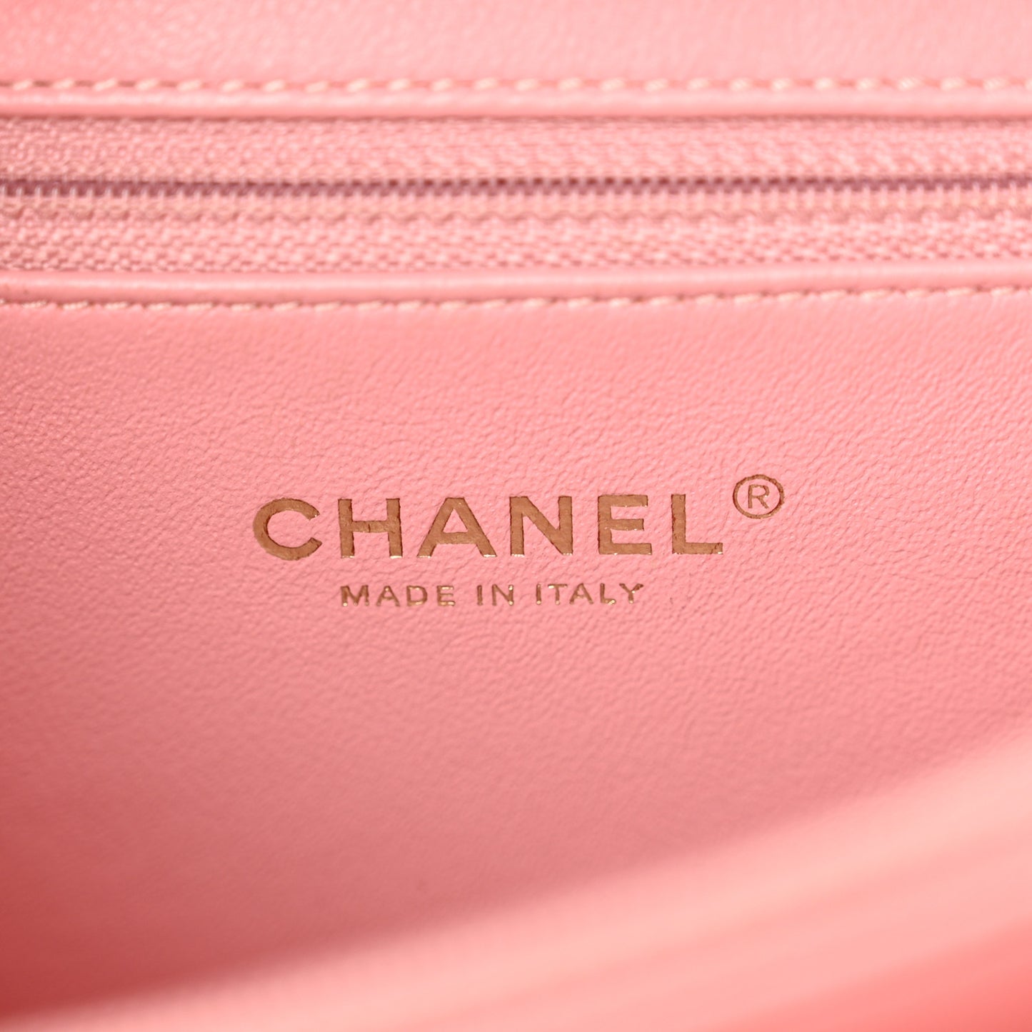 Tweed Quilted Medium CC Filigree Vanity Case Pink