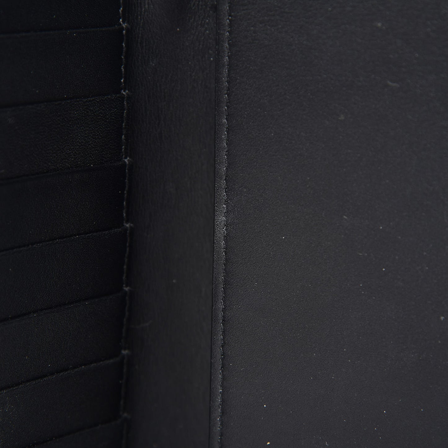 Calfskin Crocodile Embossed Mens Zip Around Continental Wallet Black