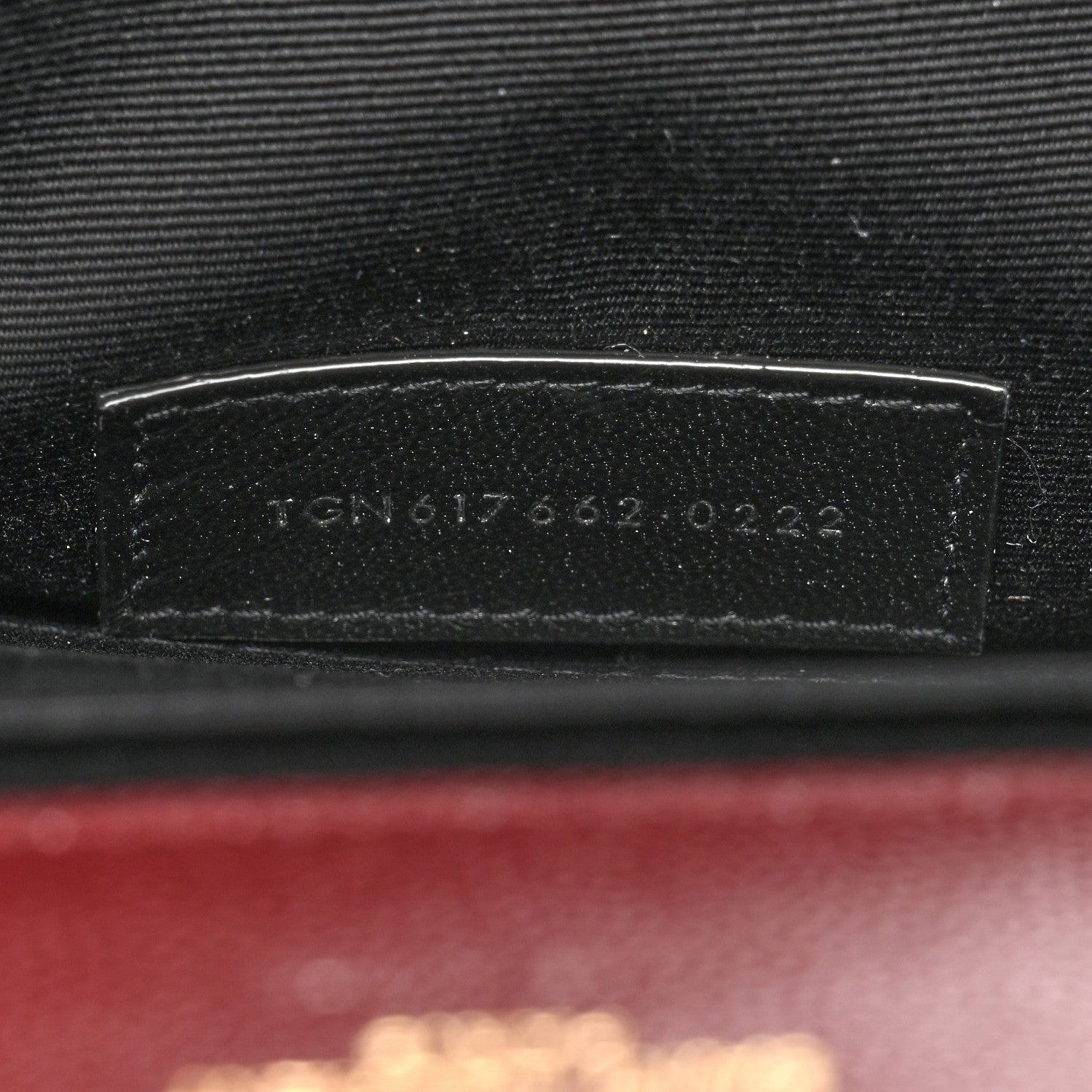 Saint Laurent Grain De Poudre Matelasse Chevron Monogram Envelope Clutch Rouge Legion 6 of 10