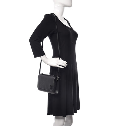 Louis Vuitton Epi Clery Black 2 of 10