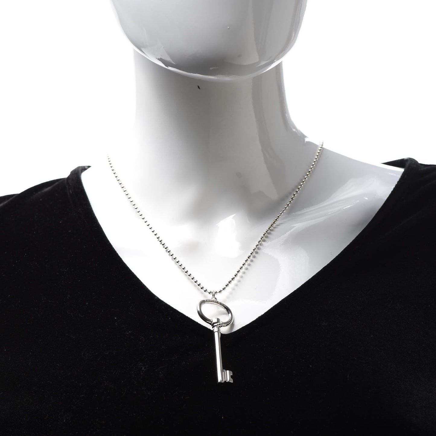 Sterling Silver Oval Key Pendant Necklace