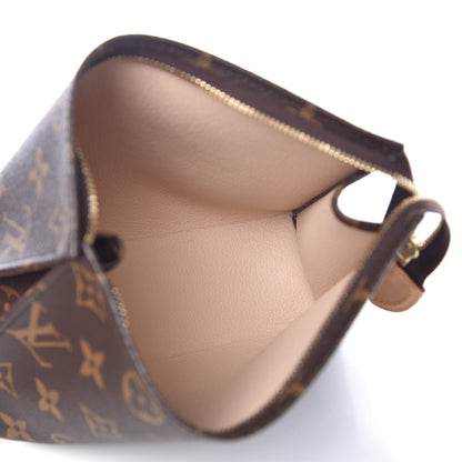 Louis Vuitton Monogram Toiletry Pouch 19 5 of 10