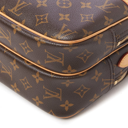 Louis Vuitton Monogram Reporter PM 5 of 9