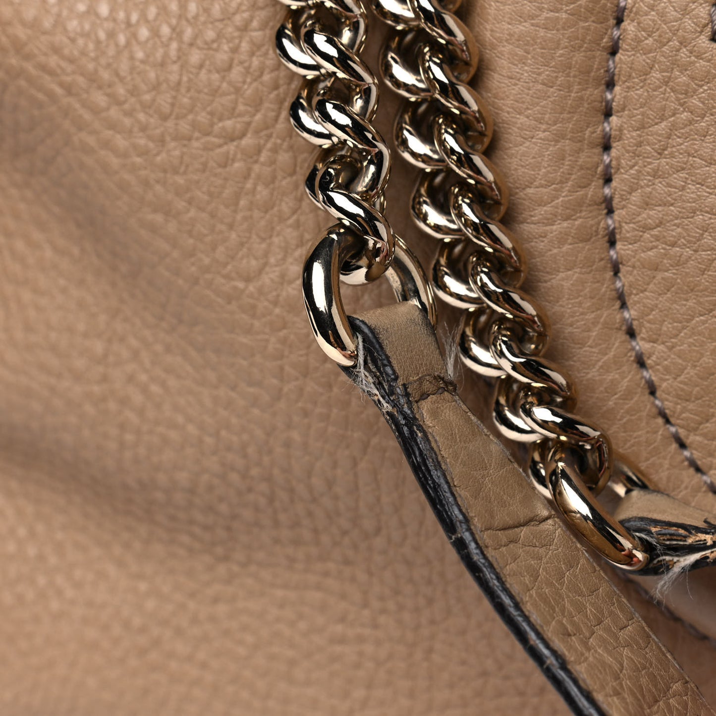 Pebbled Calfskin Large Soho Chain Shoulder Bag Nude