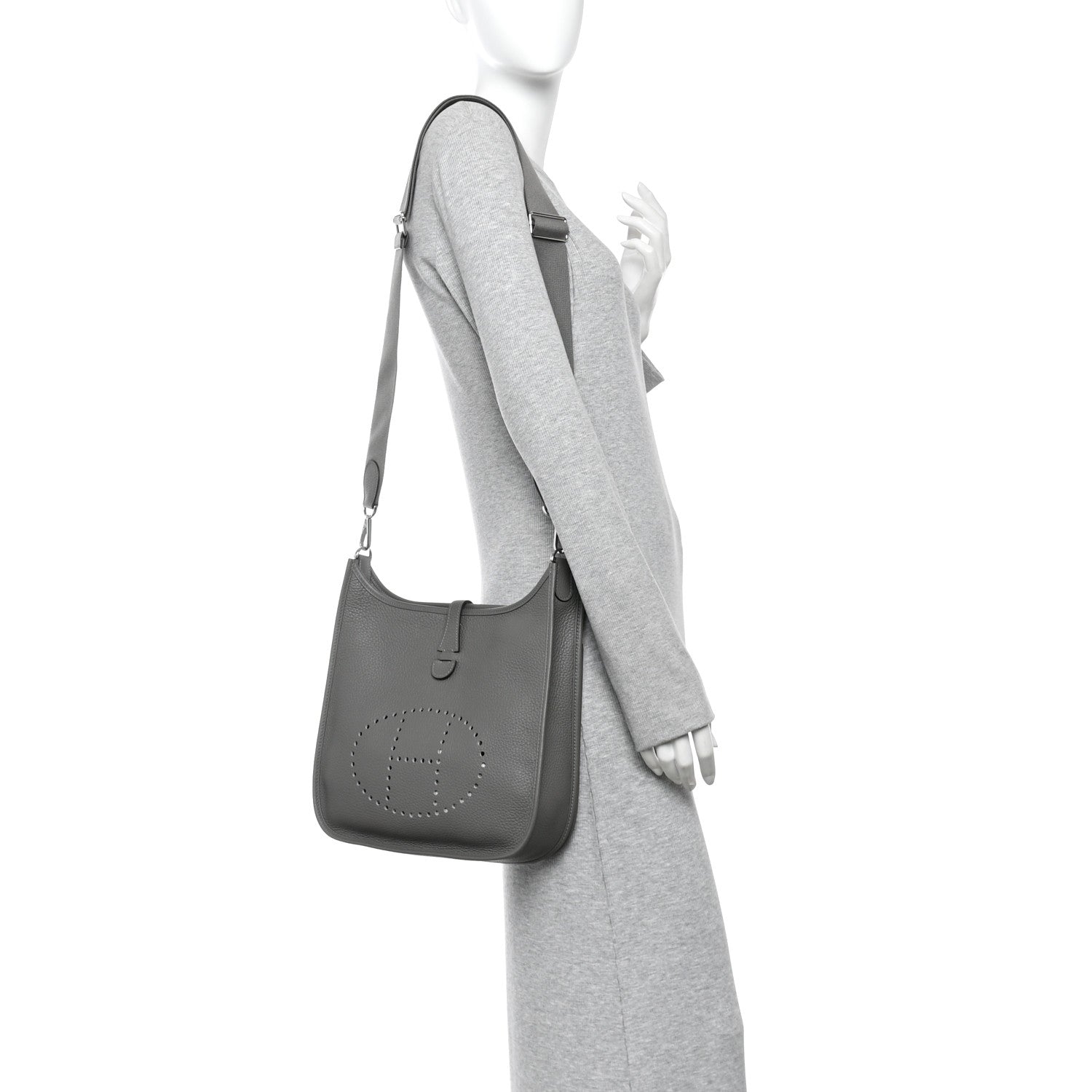 Hermes Taurillon Clemence Evelyne III PM Gris Meyer 2 of 11