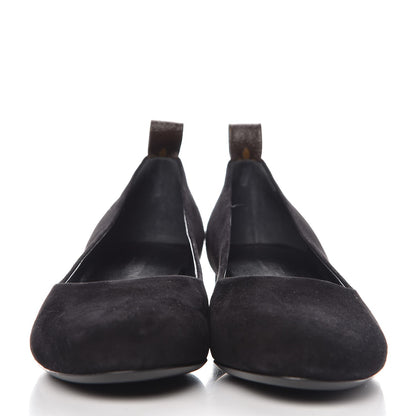 Louis Vuitton Suede Uniformes Pump 38.5 Black 2 of 8