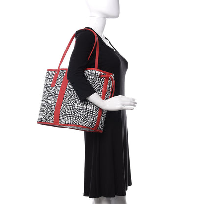 MCM Visetos Medium Liz Reversible Shopper Tote Black Red 2 of 16