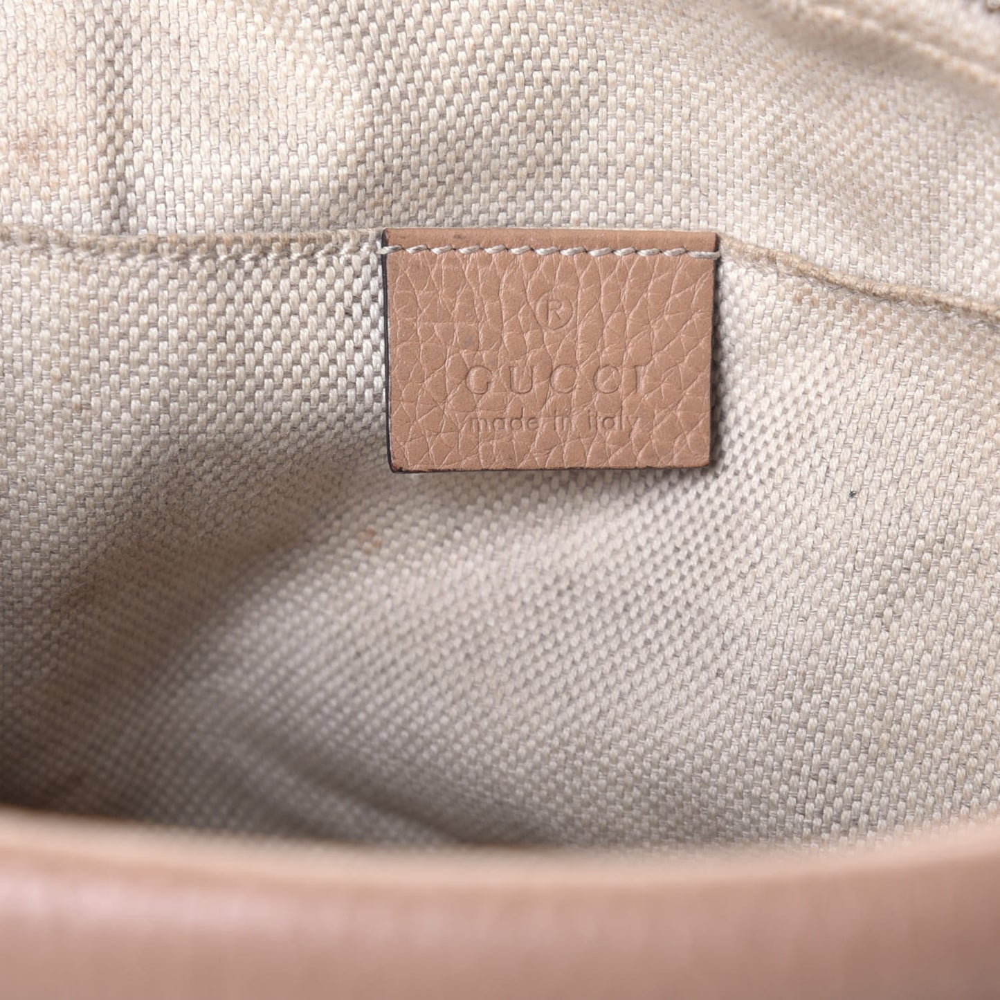 Pebbled Calfskin Small Soho Disco Bag Camelia