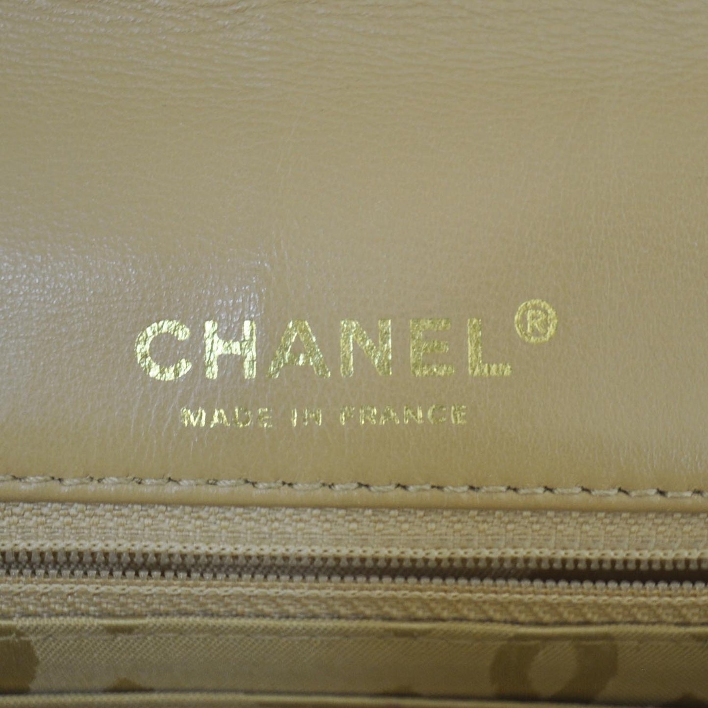 Leather Quilted Surpique Flap Beige