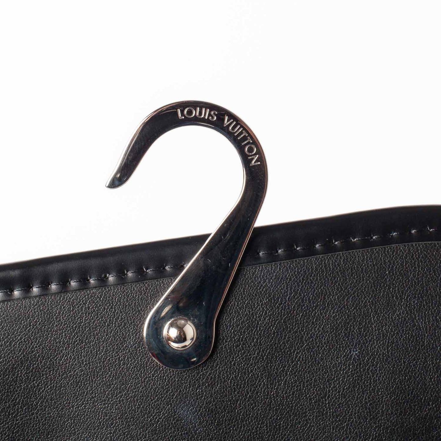 Graphite Hanging Toiletry Kit