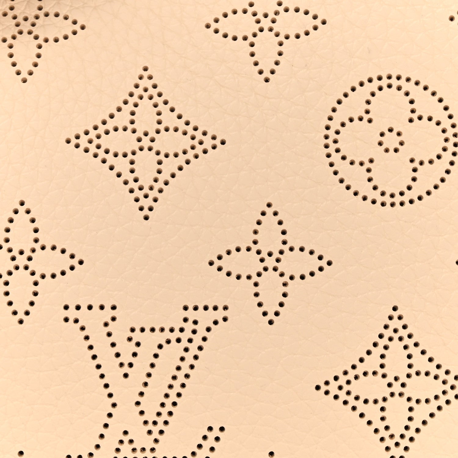 Louis Vuitton Mahina Braided Hand It All PM Creme 7 of 10