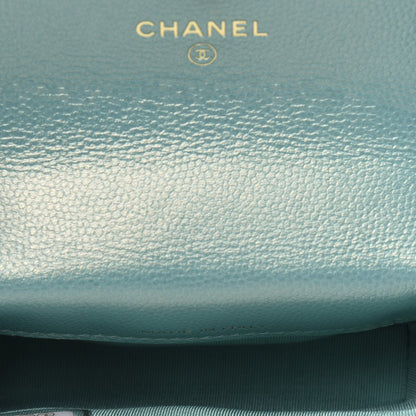 Chanel Iridescent Caviar Quilted Pearl On Top Coin Purse With Chain Light Green 5 of 11