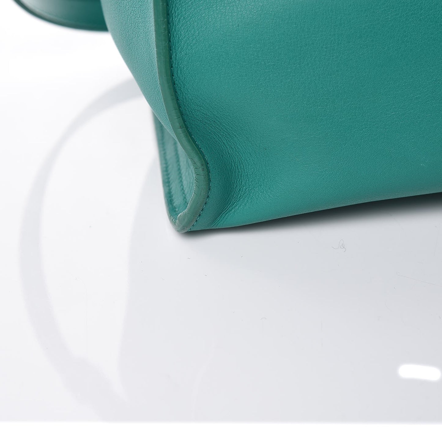 Calfskin Small Classic Y Cabas Green