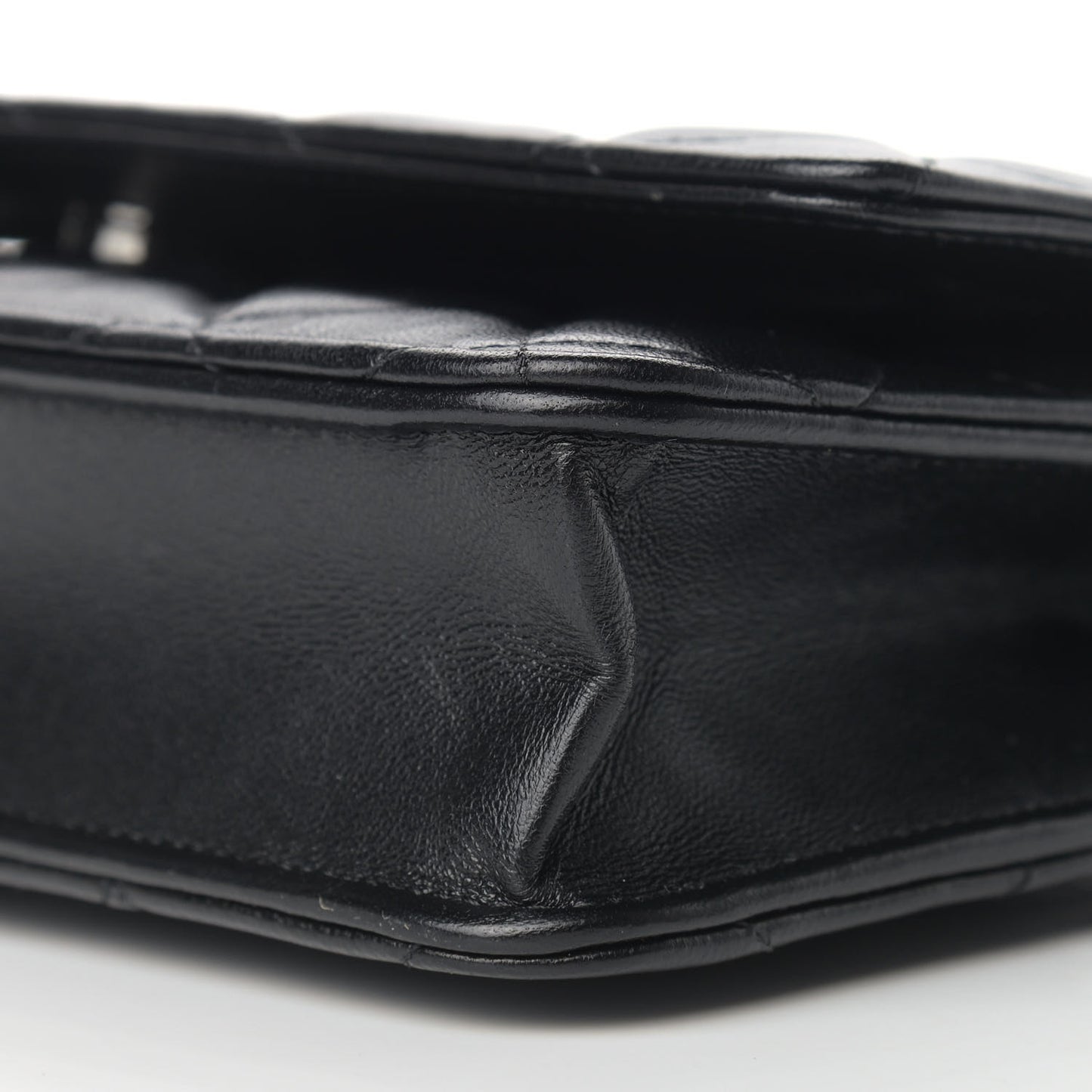 Lambskin Quilted Wallet On Chain WOC So Black