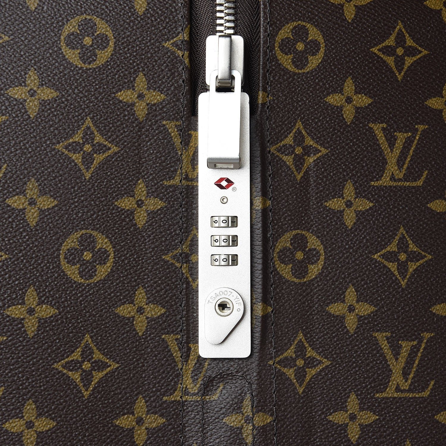 Louis Vuitton Monogram Horizon 70 8 of 12