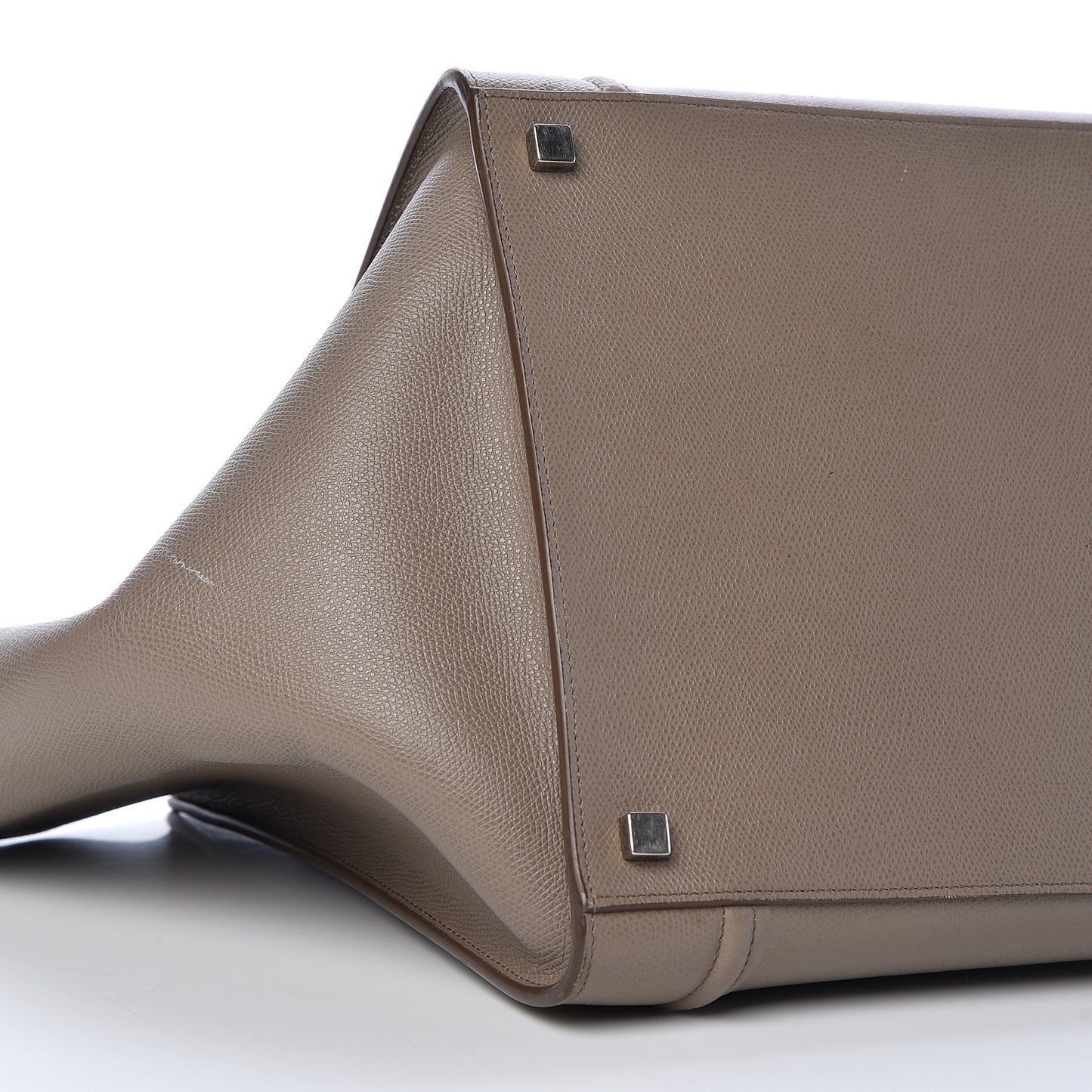 Grained Calfskin Medium Phantom Luggage Taupe