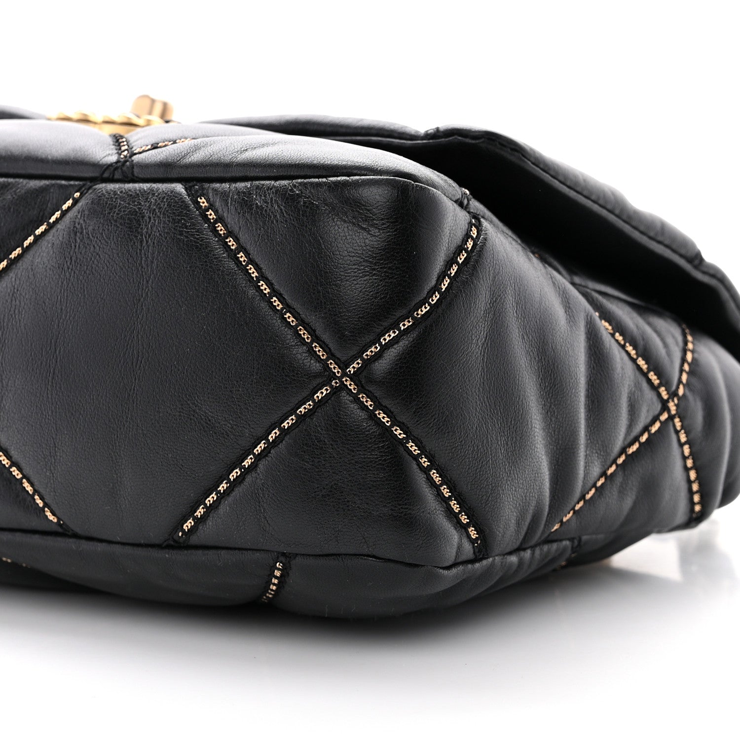 Chanel Lambskin Chain Quilted Medium Chanel 19 Flap Black 10 of 10