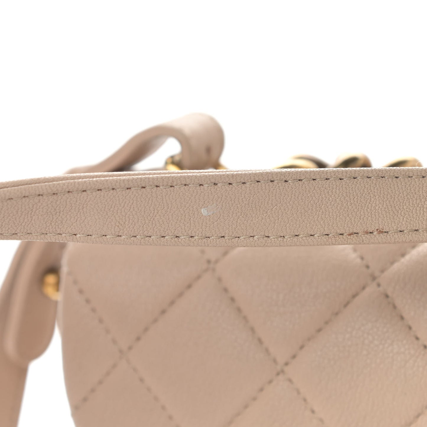 Shiny Sheepskin Quilted Small Trapezio Flap Beige
