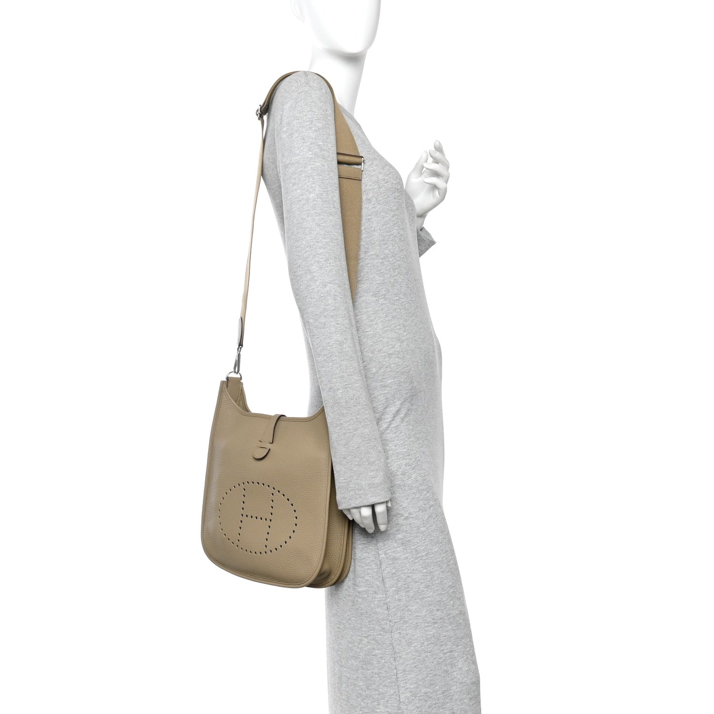 Taurillon Clemence Evelyne III PM Beige Marfa