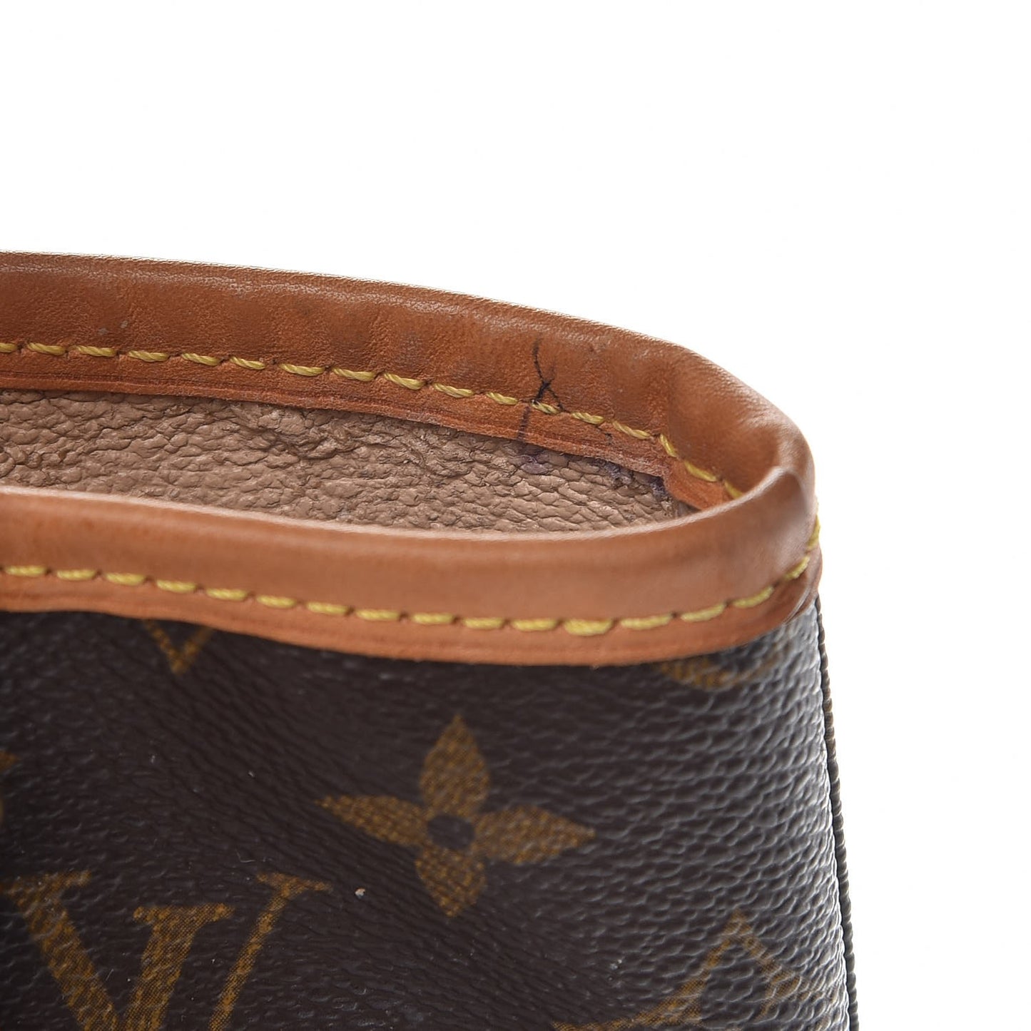 Monogram Petit Bucket 23