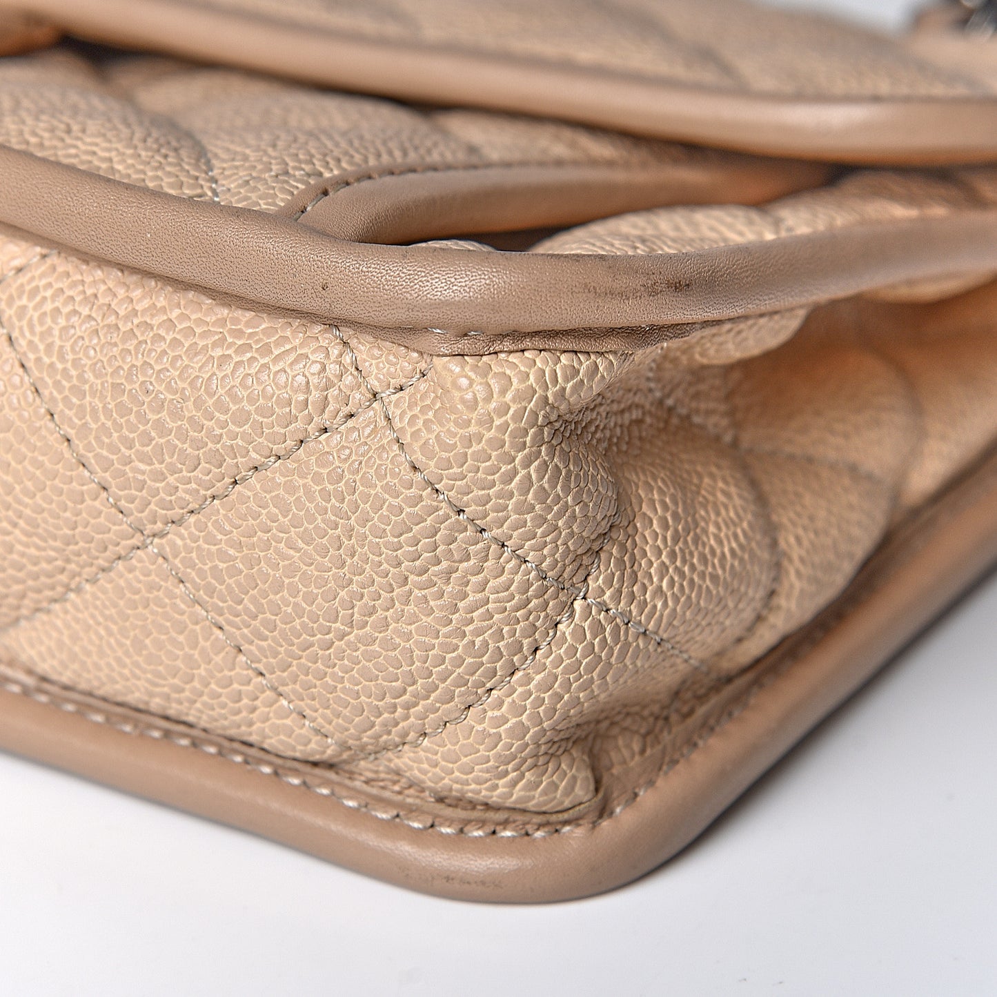 Caviar Quilted Medium French Riviera Flap Beige