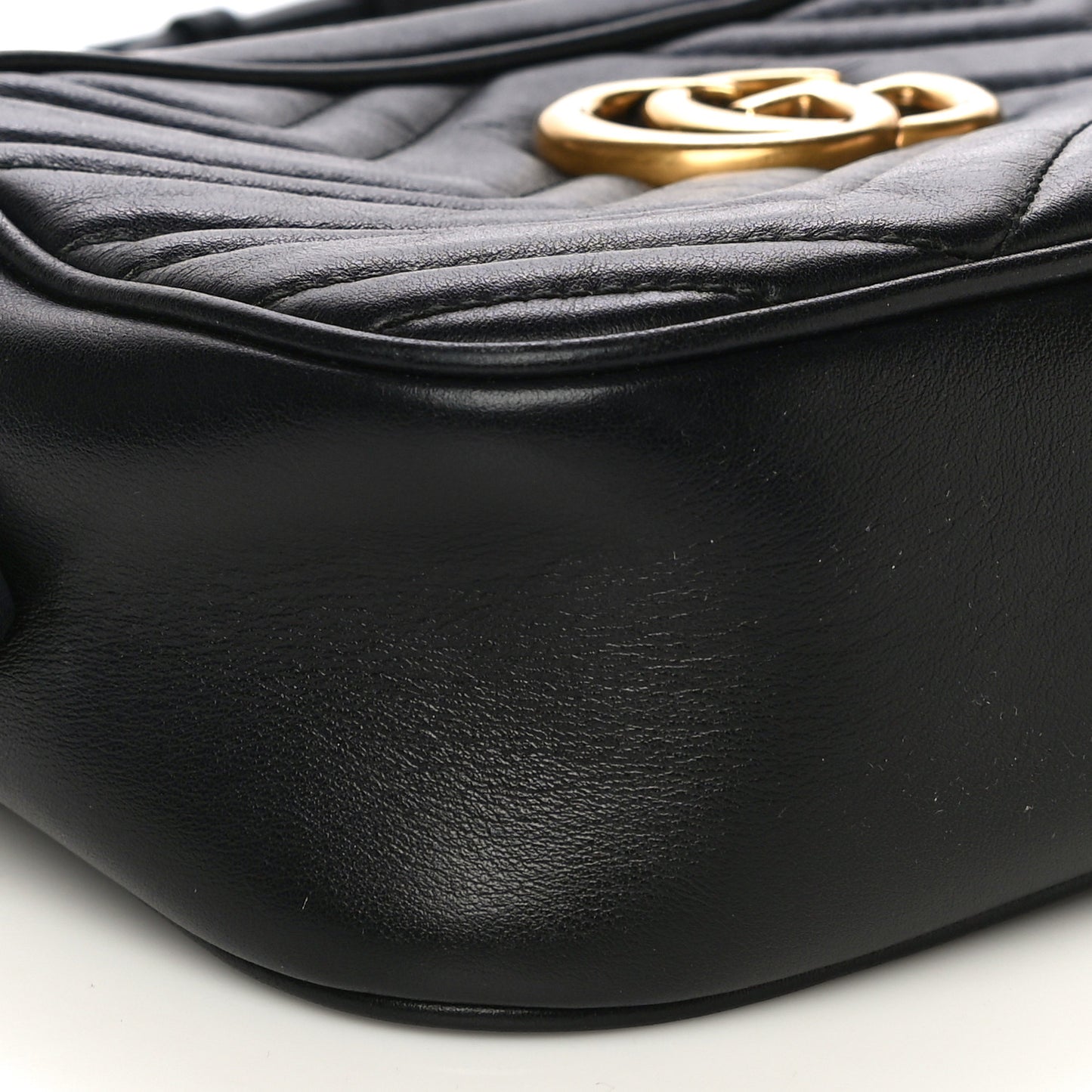 Calfskin Matelasse Small GG Marmont Chain Shoulder Bag Black