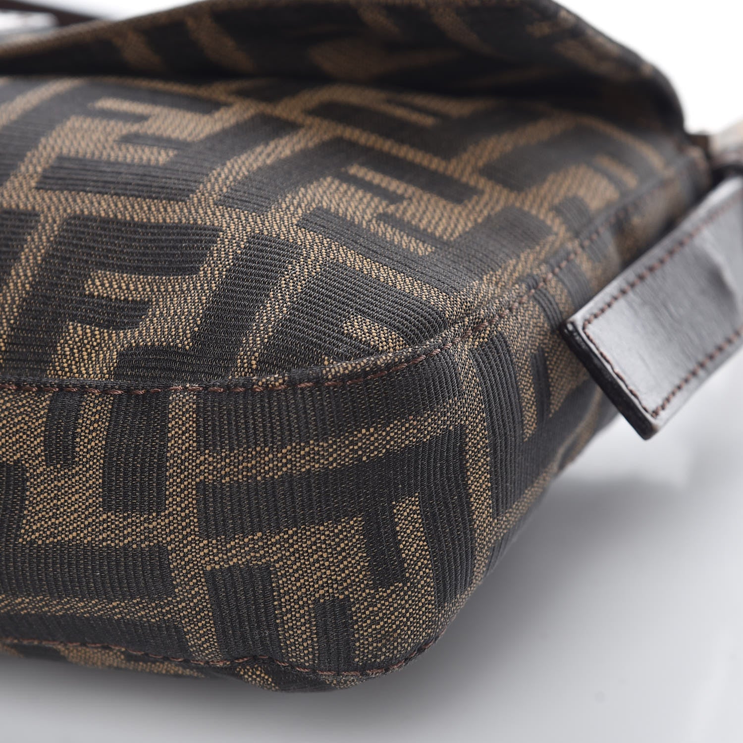 Fendi Zucca Baguette Tobacco 9 of 10