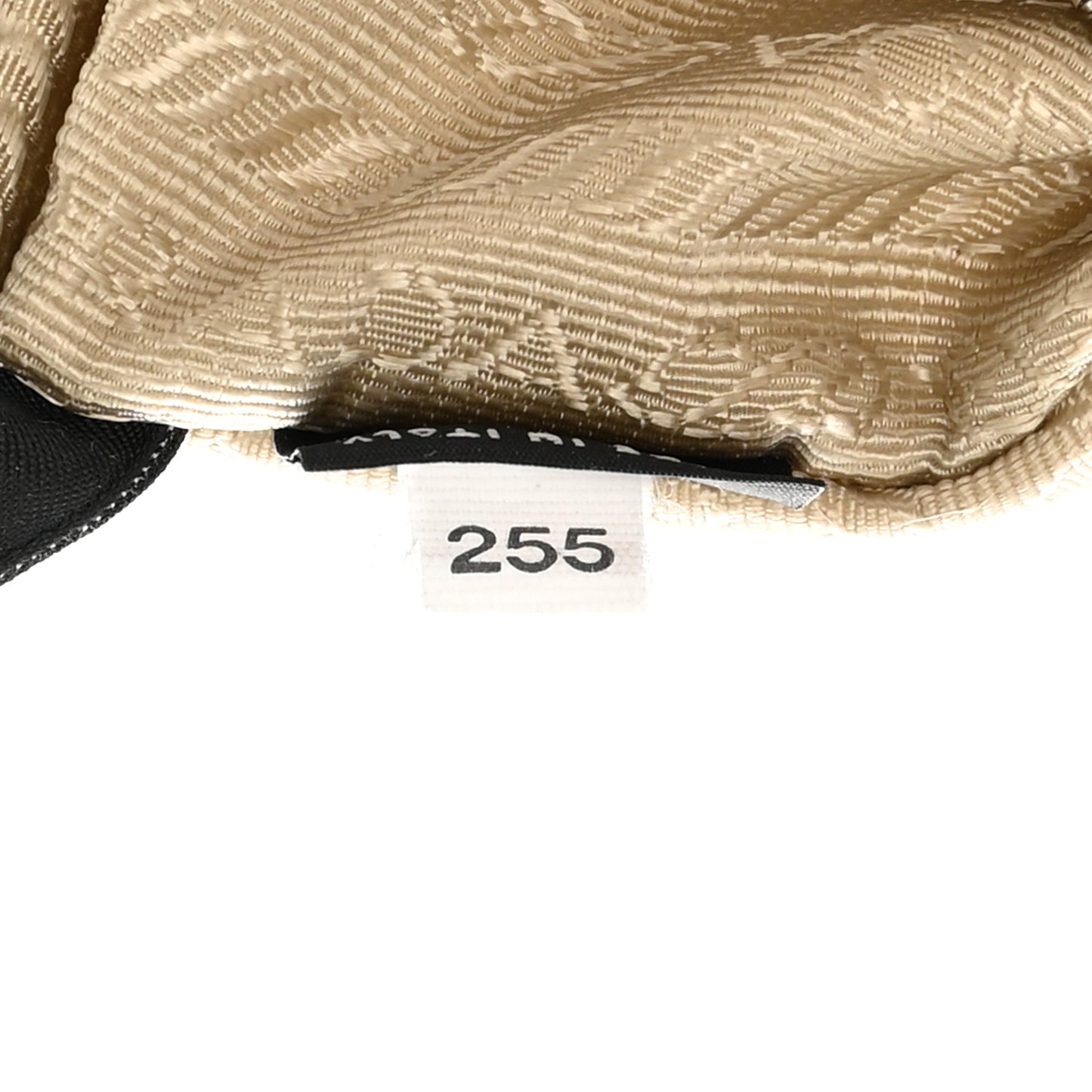 Re-Nylon Saffiano Re-Edition 2005 Shoulder Bag Deserto