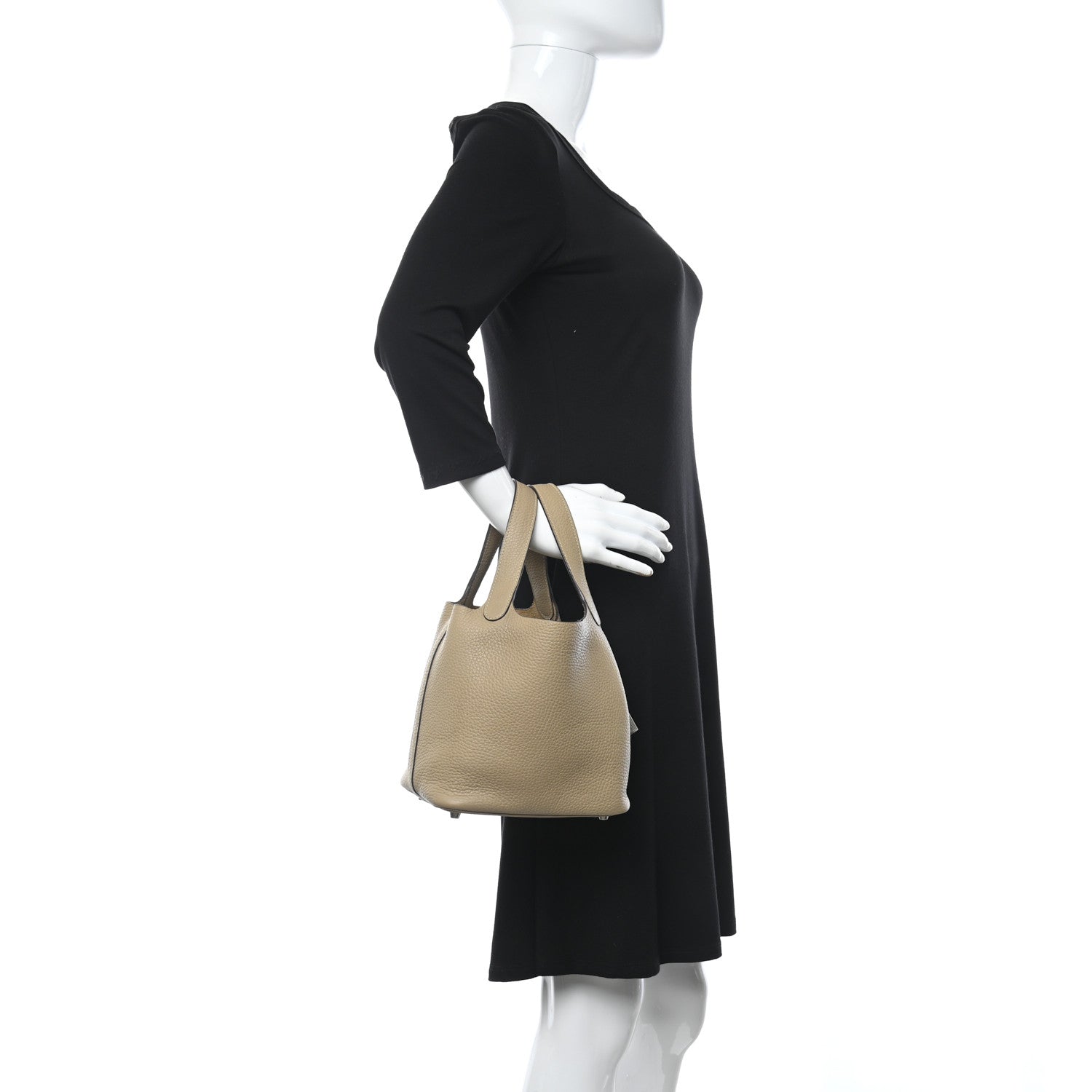 Hermes Taurillon Clemence Picotin Lock 18 PM Trench 3 of 12