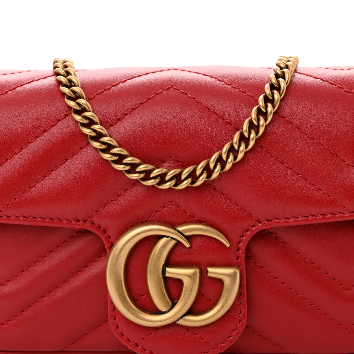 Calfskin Matelasse Super Mini GG Marmont Shoulder Bag Hibiscus Red