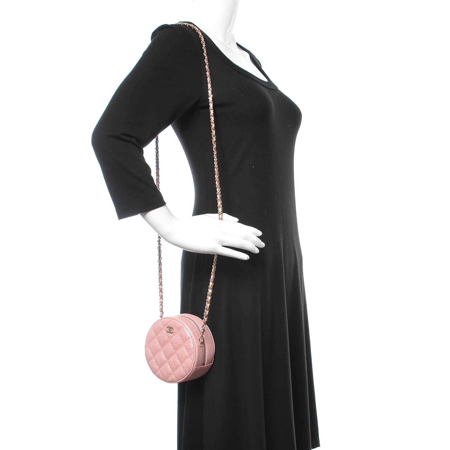 Iridescent Caviar Quilted Round Clutch With Chain Pink