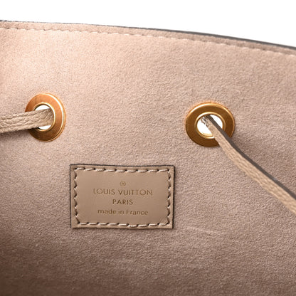 Louis Vuitton Empreinte Monogram Giant Neonoe MM Tourterelle Creme 6 of 8