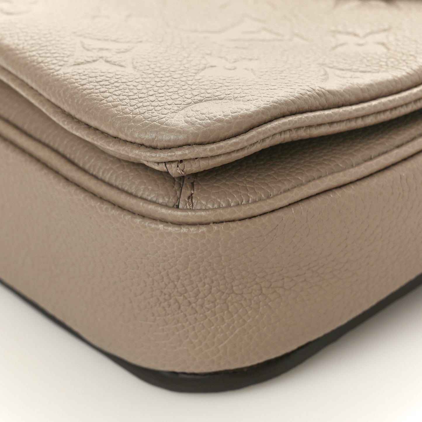 Empreinte Pochette Metis Tourterelle