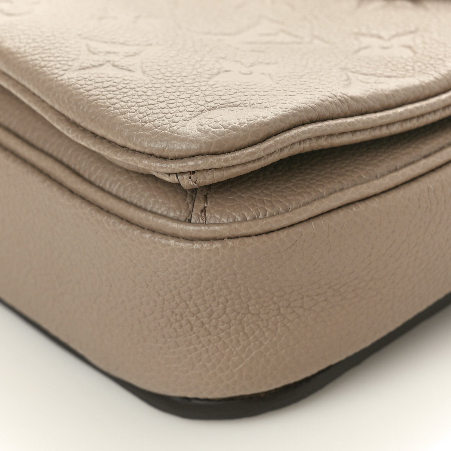 Louis Vuitton Empreinte Pochette Metis Tourterelle 9 of 9