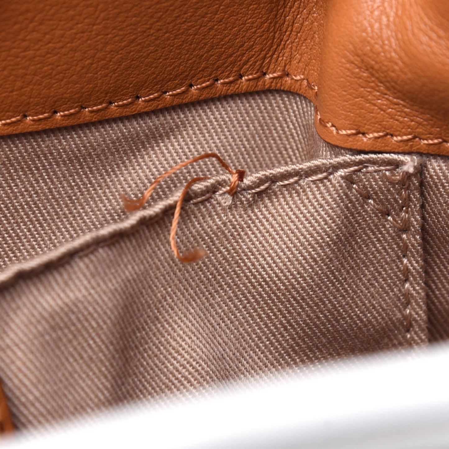 Visetos Zoo Rabbit Drawstring Bucket Bag Cognac