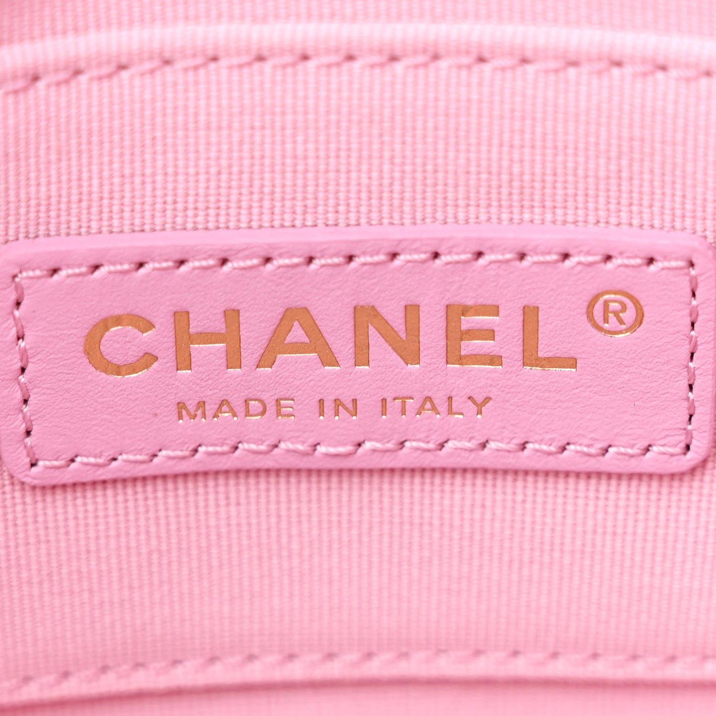 Lambskin Quilted Mini Lacquered Chain Flap Pink