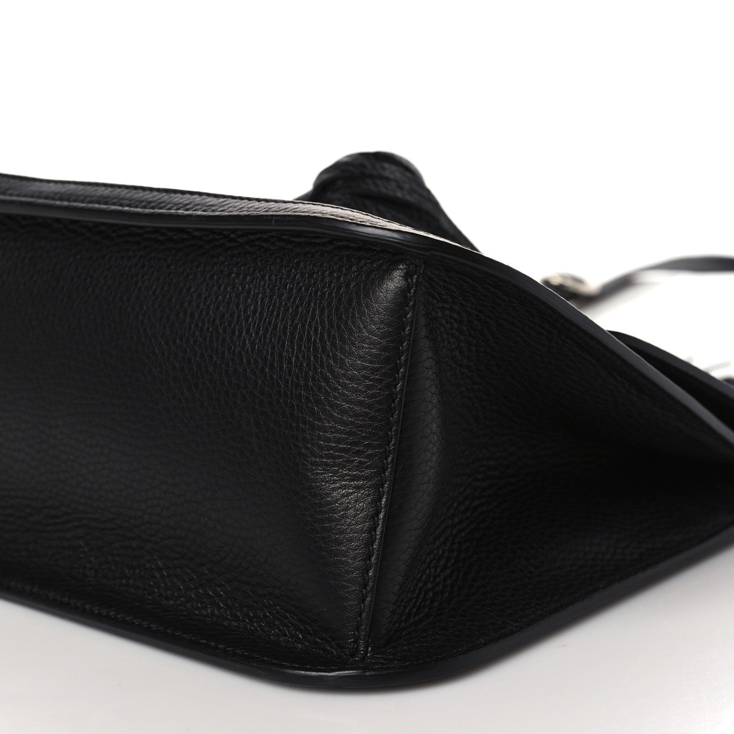 Gucci Pebbled Calfskin Medium Bamboo Daily Flap Shoulder Bag Black 8 of 8