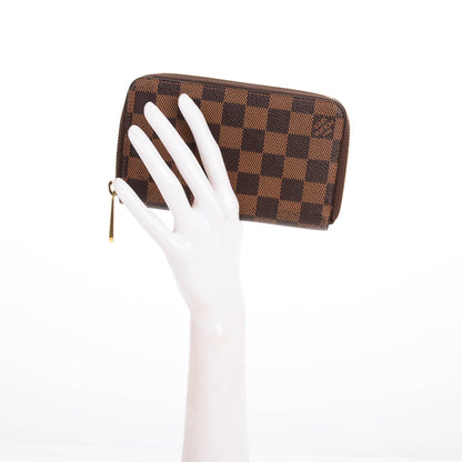 Louis Vuitton Damier Ebene Zippy Compact Wallet 2 of 7