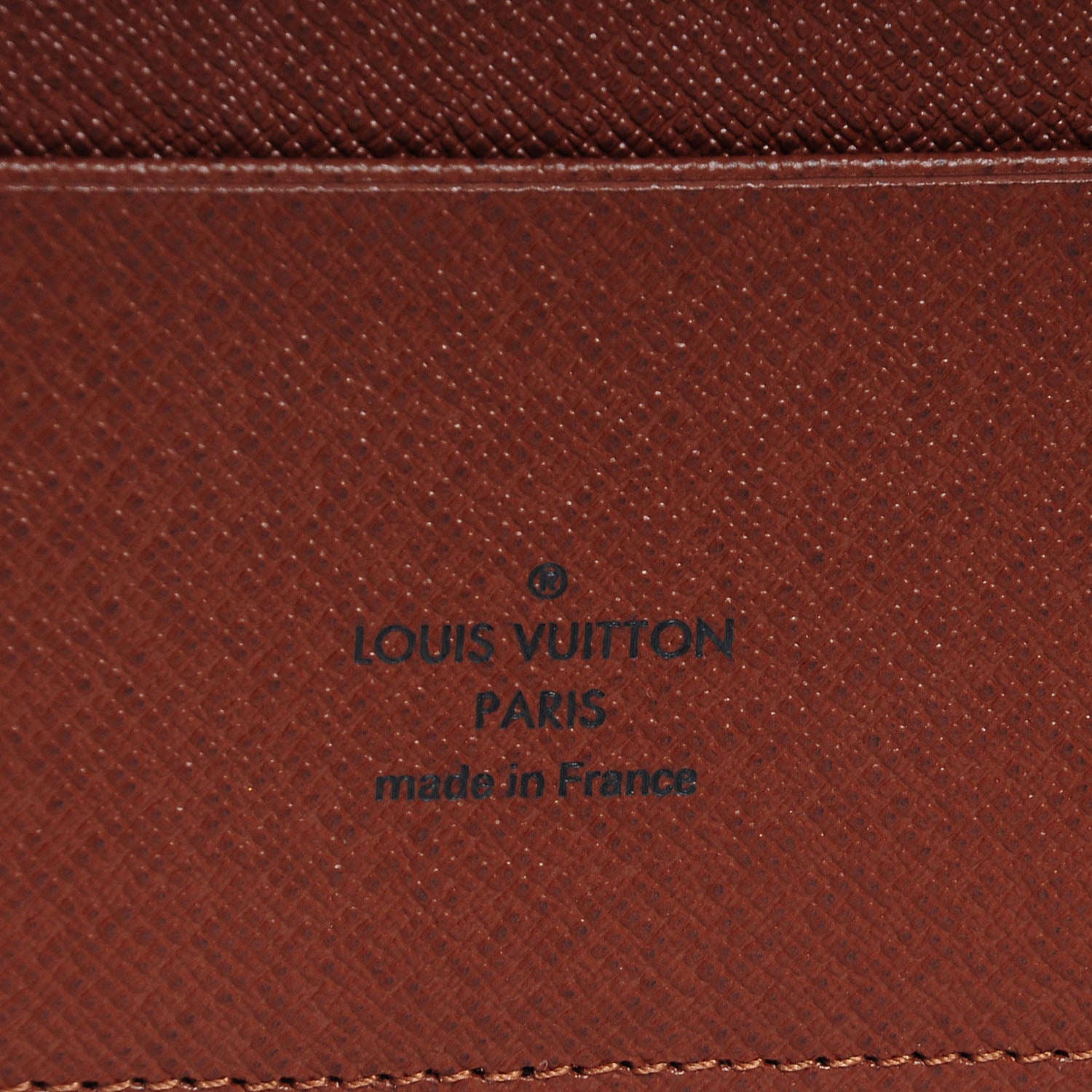 Louis Vuitton Monogram Large Ring Agenda 6 of 7
