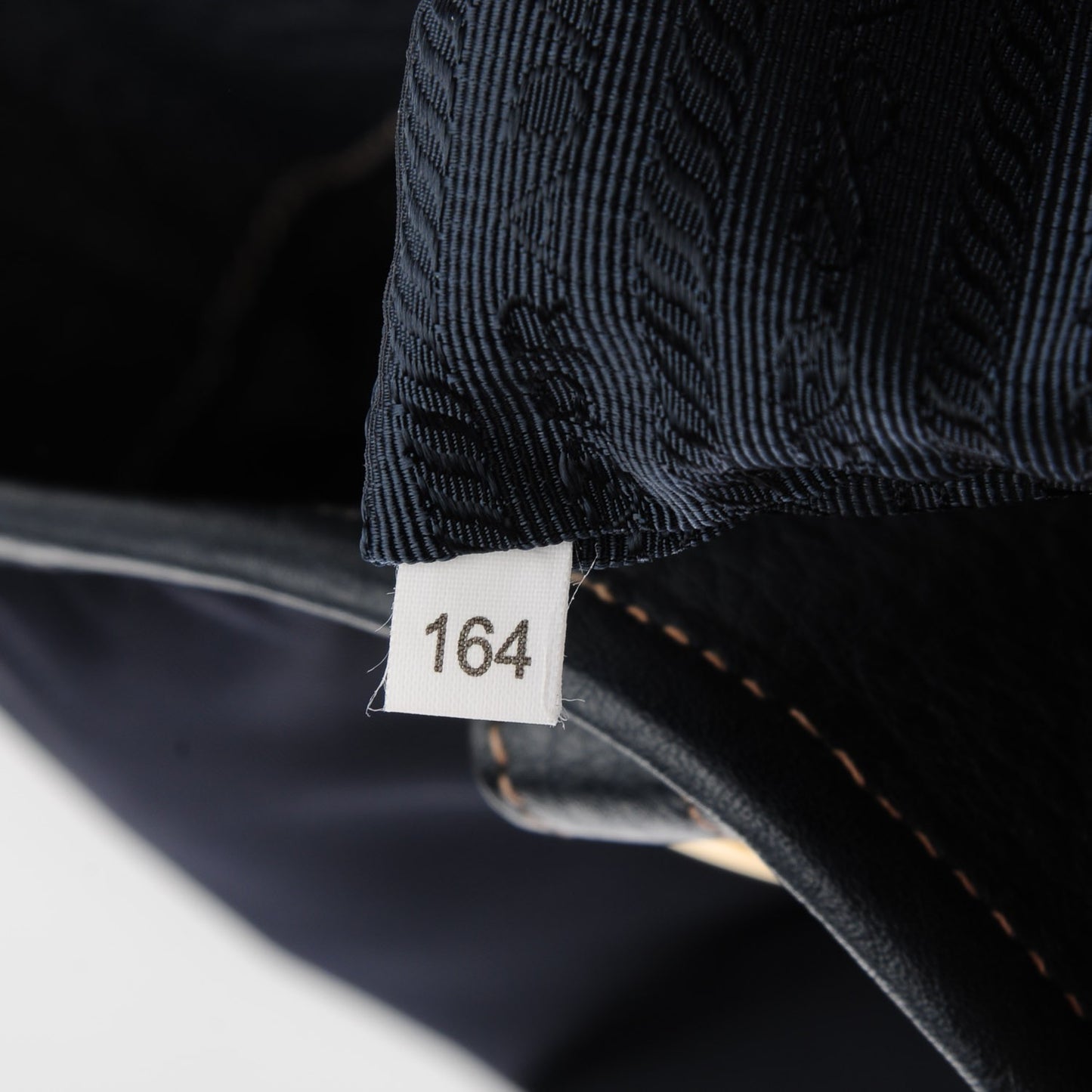 Vitello Daino Tessuto Nylon Tote Blue