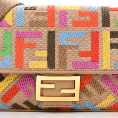 Fendi Canvas Vitello King FF Multicolor Embroidered Baguette Multicolor Cuoio 8 of 10