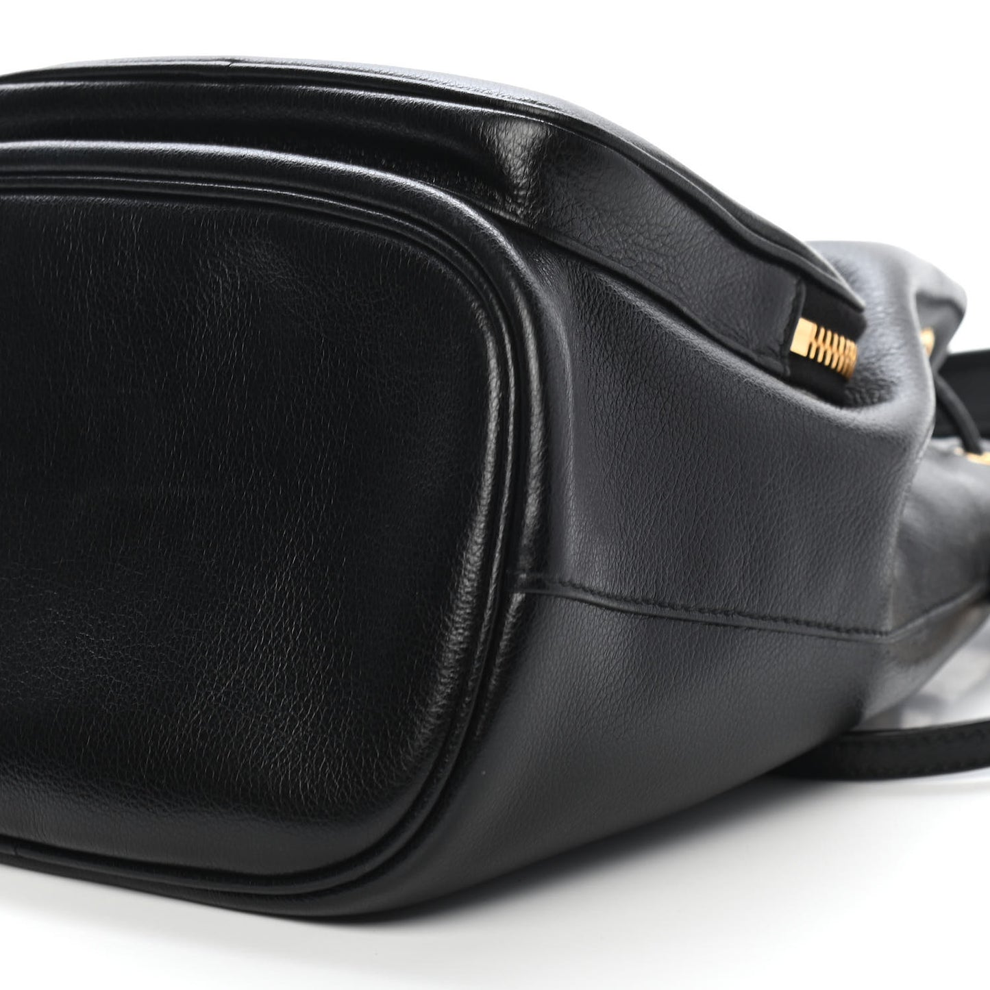 Vitello Daino Drawstring Bucket Black