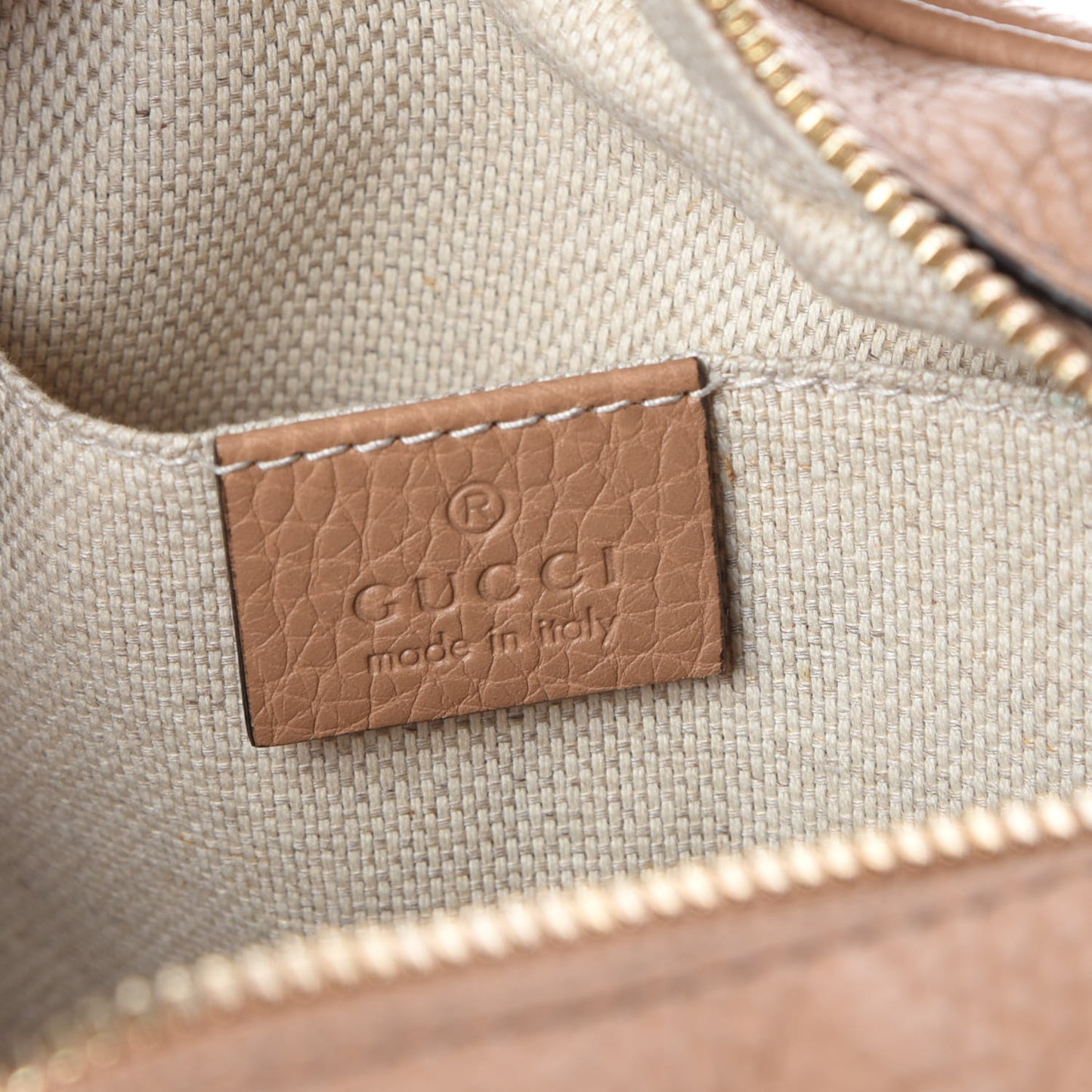 Pebbled Calfskin Small Soho Disco Bag Camelia